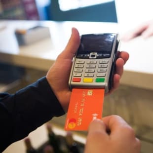 Electronic Payment Terminal with a Nickel card