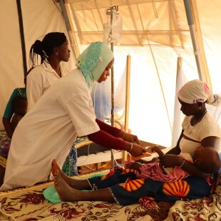 Medécins sans frontières, bnp paribas, au Burkina Faso
