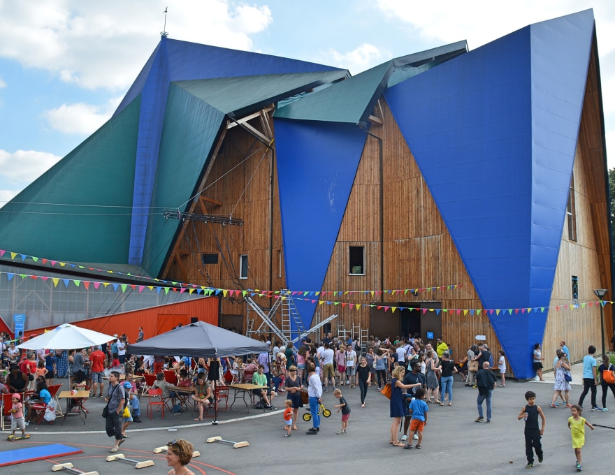 Le Plus Petit Cirque du Monde : un lieu unique pour la pratique artistique et la mixité sociale