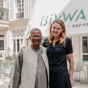 Muhammad Yunus signature du partenariat avec BNP Paribas