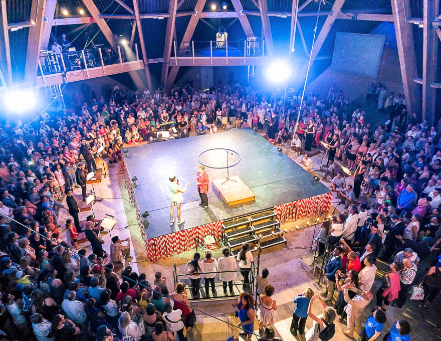 Le Plus Petit Cirque du Monde : un lieu unique pour la pratique artistique et la mixité sociale