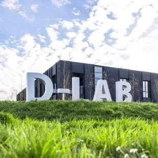 D LAB Nutricosmetics Factory